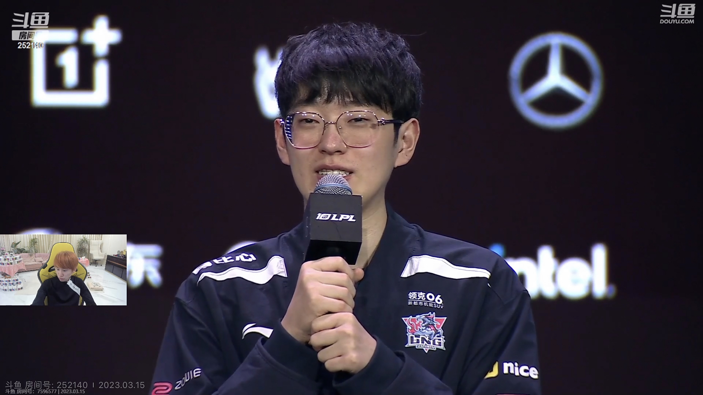 九游体育下载-勇士不断突破！，Scout连续十场比赛得分超过比赛局势复杂赛场气氛高涨