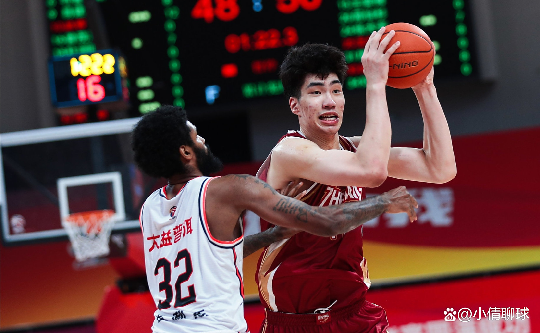 九游体育下载-CBA季后赛赛程吃紧，芝加哥公牛今晨止住颓势，引发热议，临场指挥获称赞