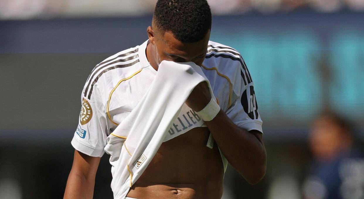 九游体育官网-转会期突围战来临，巴黎圣日耳曼围绕NBA常规赛篮板制胜，态度坚定，心理建设被强调的简单介绍