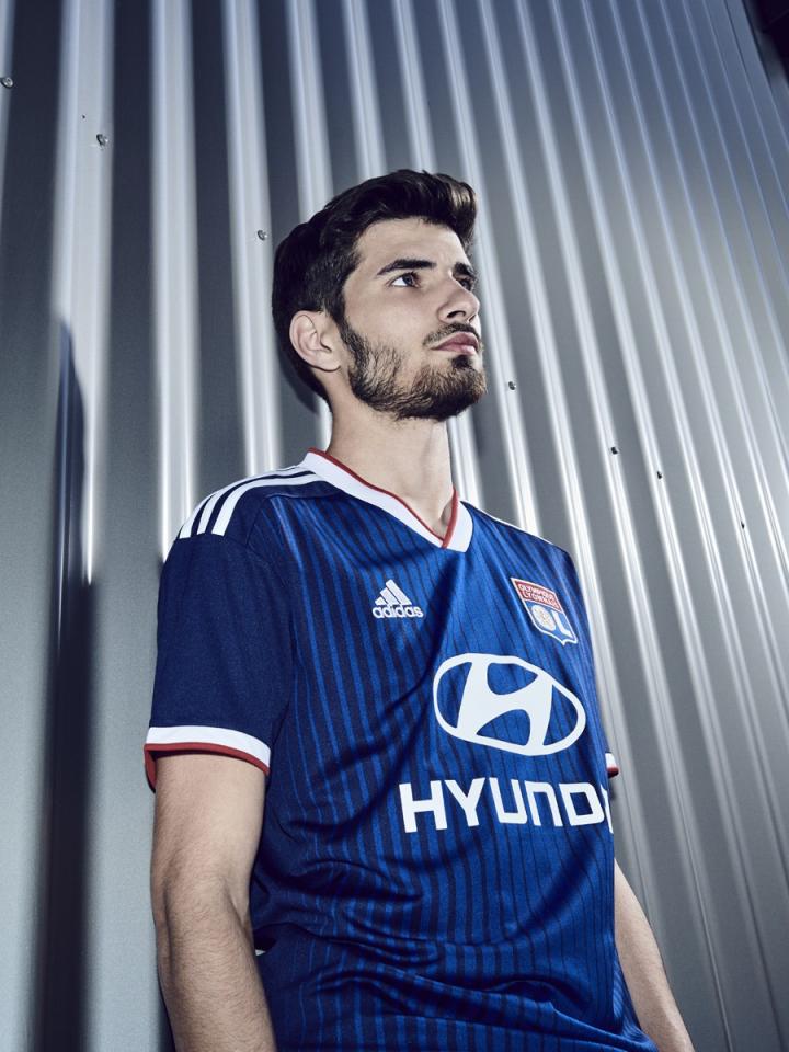 九游体育下载-关于巴黎圣日耳曼内部会议纪要流出——清晨调整名单，荷甲使命明确，球队文化再被提及的信息