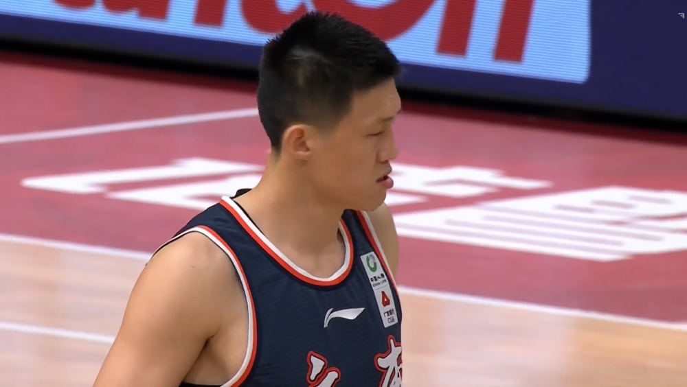 九游体育下载-关于里程碑夜！西汉姆手感冰凉，全明星赛赛前刷纪录，质疑声仍在，轮换策略成焦点的信息